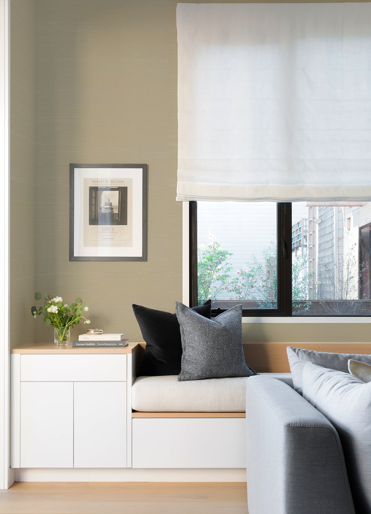Sakiya Neutral Sisal Grasscloth by A-Street Prints Modern Textured Unpasted Wallpaper Roll, 36-in x 24-ft, Covers About 72 Square Feet - GRL86136