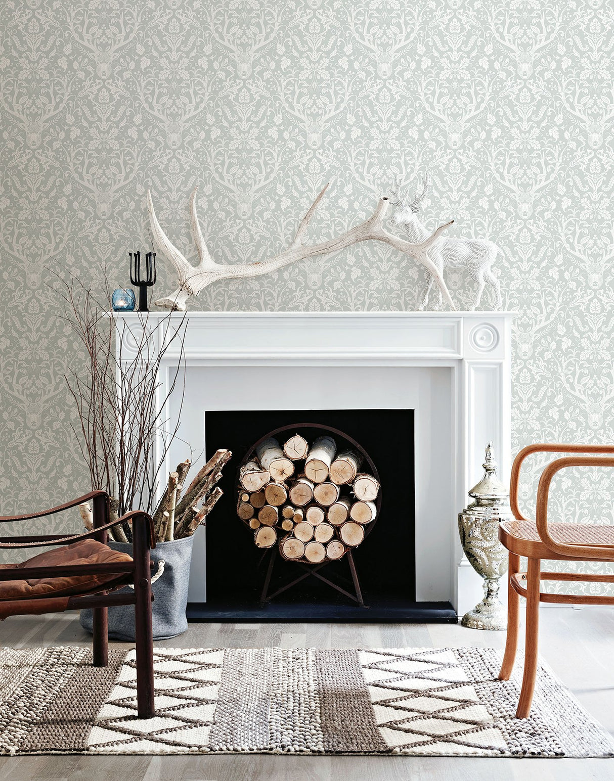 Kiwassa Grey Antler Damask Wallpaper with Hand-Drawn Forest Stag Motif, Country Style - Chesapeake 3118-12702