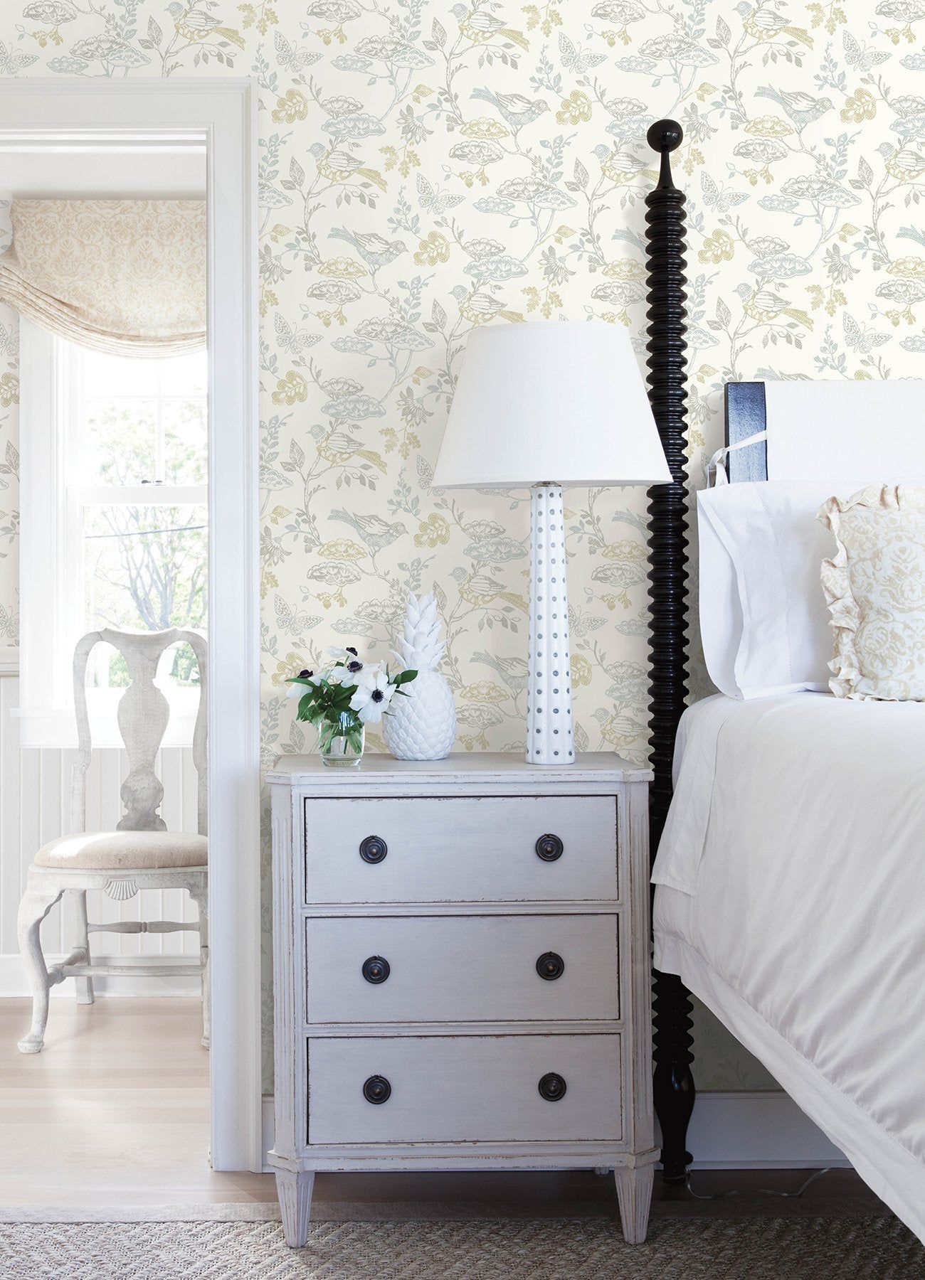 Malmo Multicolor Trail Wallpaper with Birds Farmhouse Sure Strip - Chesapeake 3125-72318