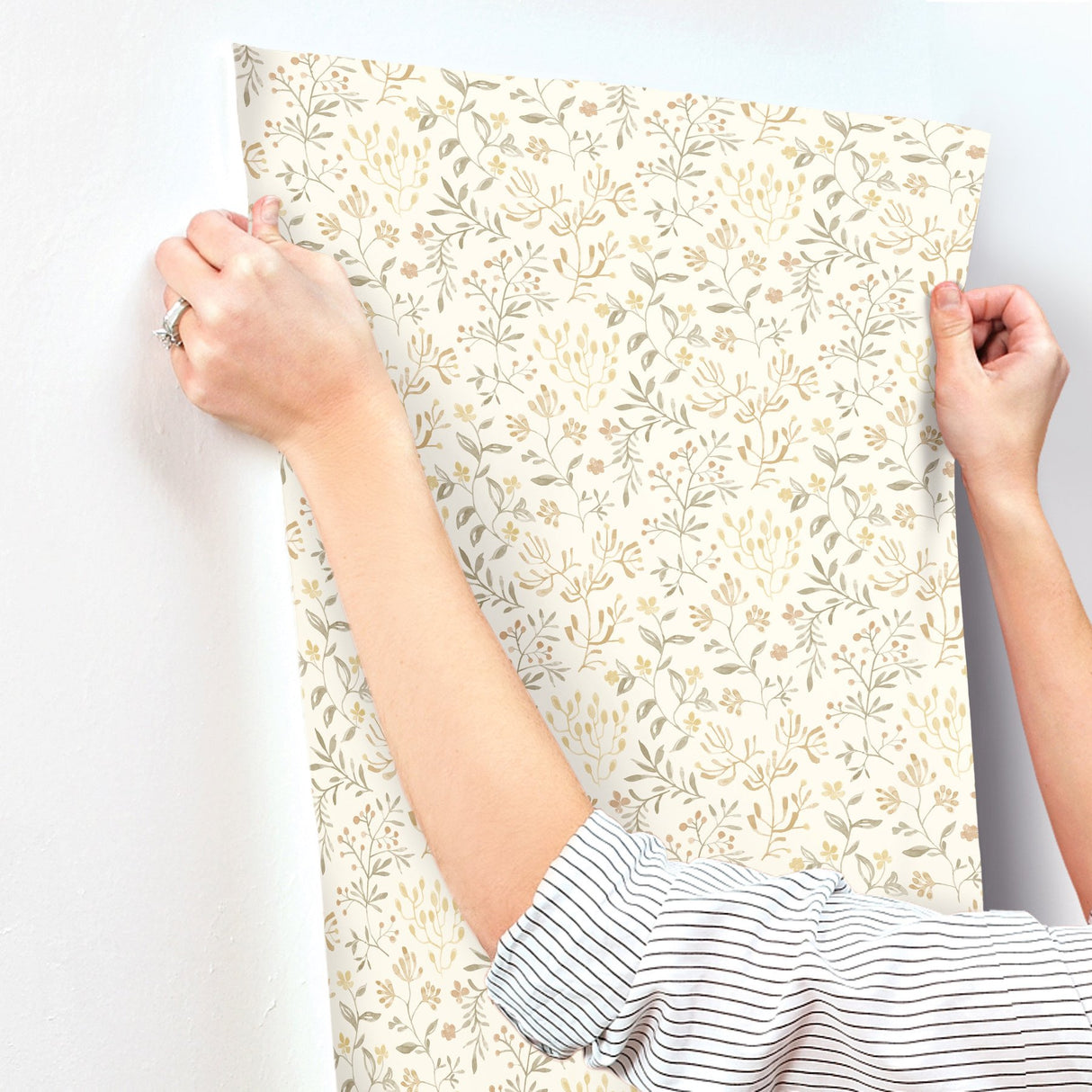 Tarragon Honey Dainty Meadow Wallpaper with Botanical Floral Motif - Chesapeake 3125-72354
