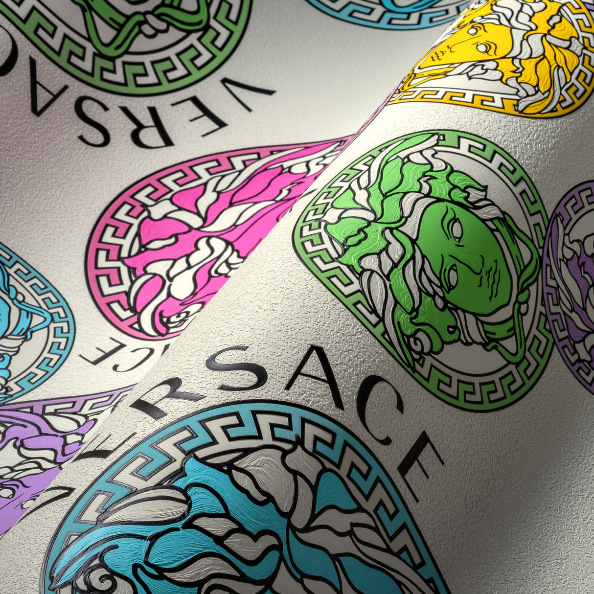 Dynasty Confetti by Versace Medallion Vinyl Wallpaper – Versace 386101X