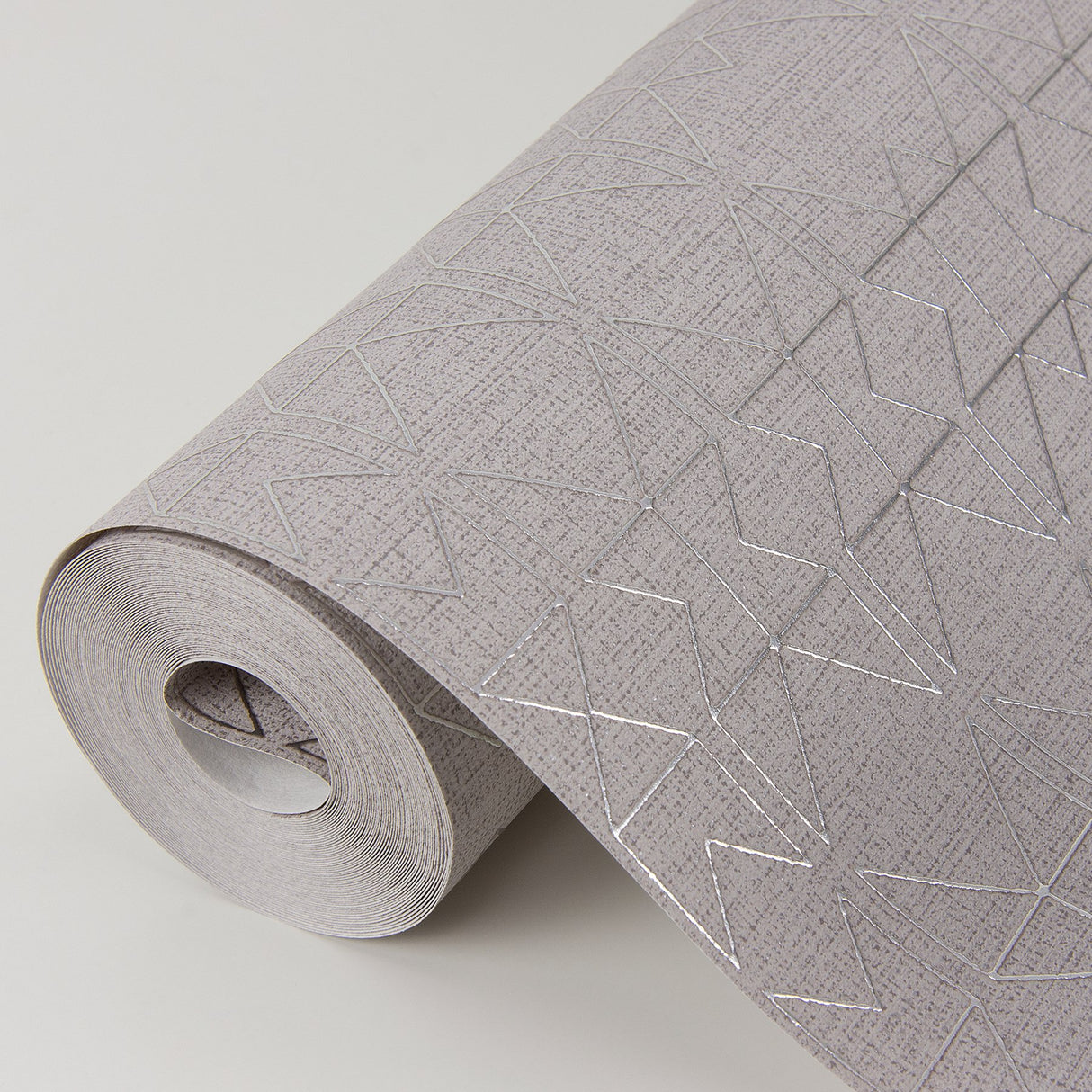 Paititi Silver Diamond Trellis Wallpaper with Metallic Geometric Pattern - A-Street Prints 4019-86406
