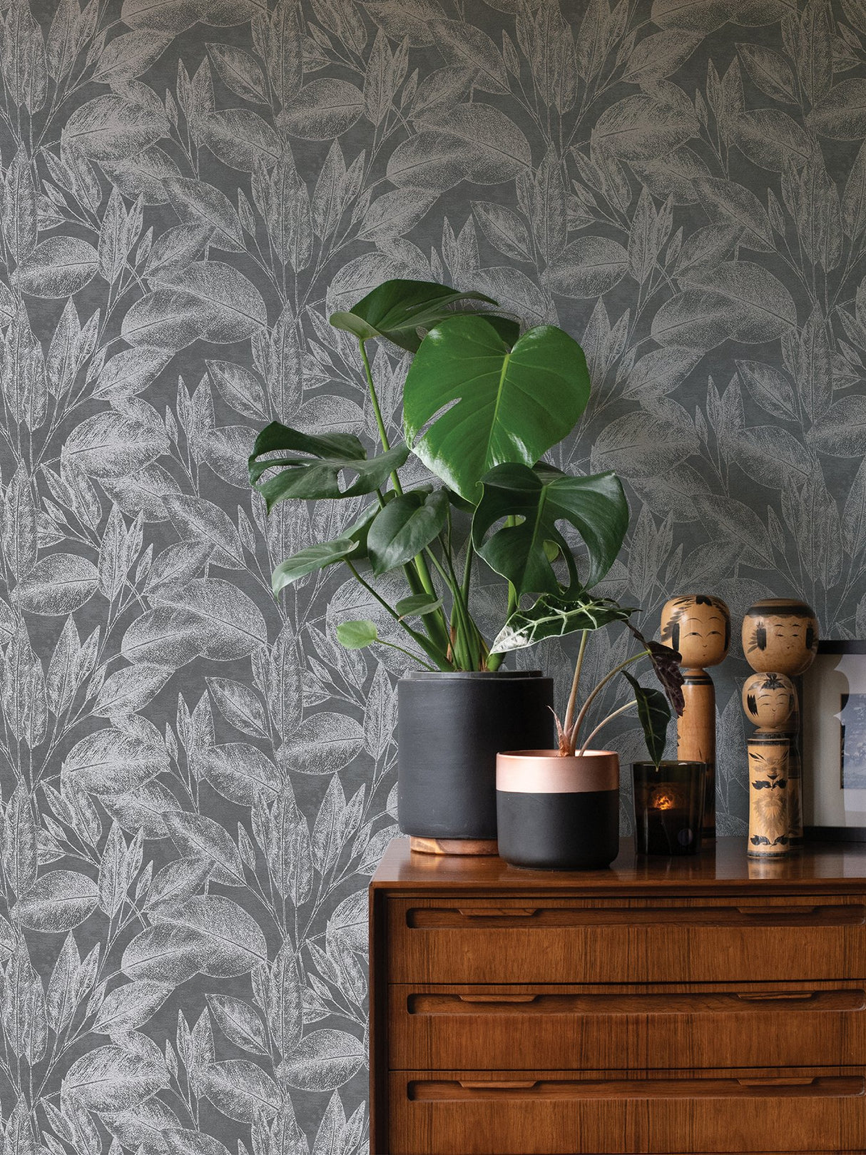 Suki Grey Leaves Wallpaper with Metallic Silver Botanical Motif - Advantage 4035-37836-4