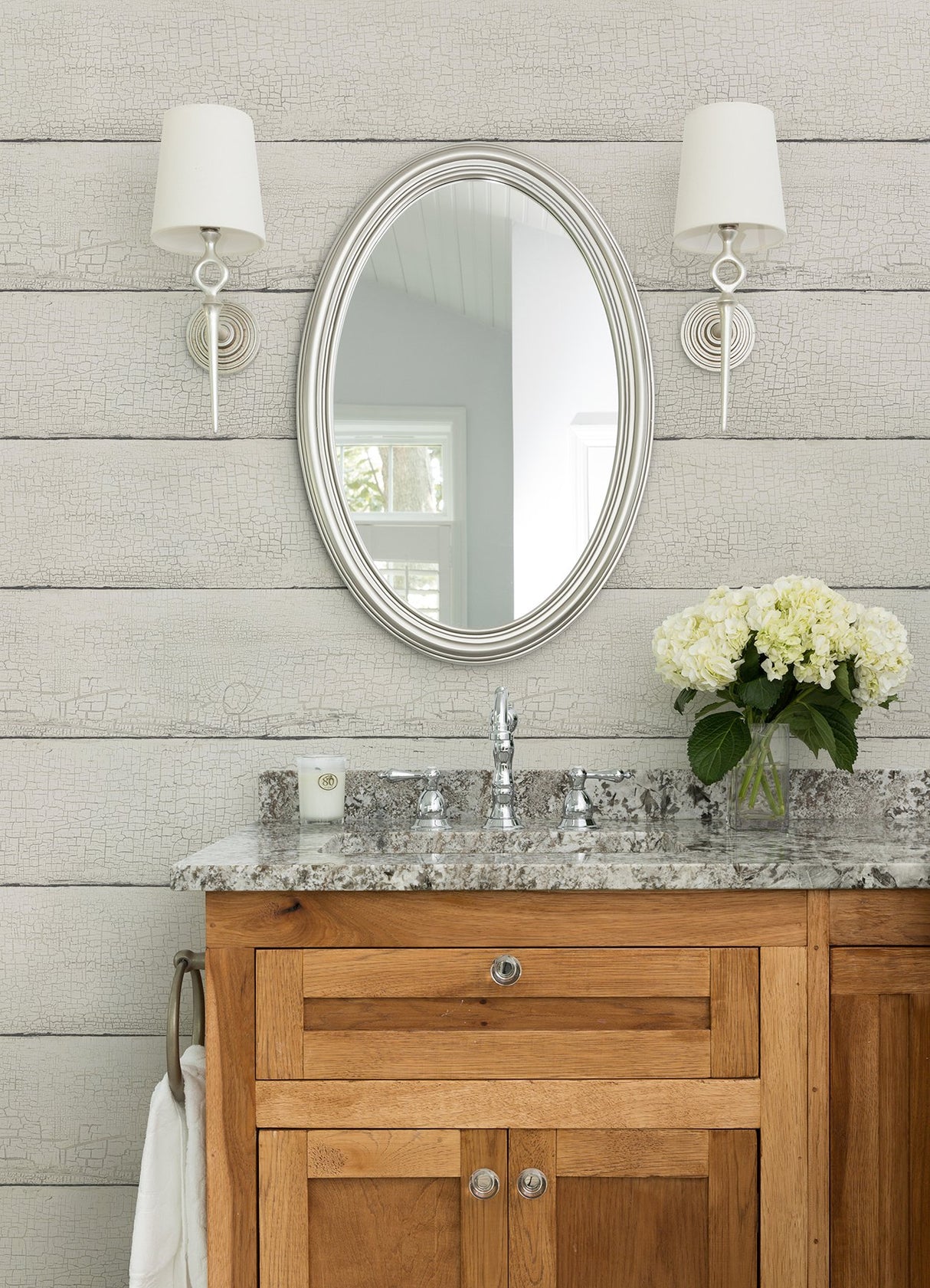 Morgan White Distressed Wood Wallpaper with Country Weathered Wood Plank Motif - Chesapeake 4072-70010