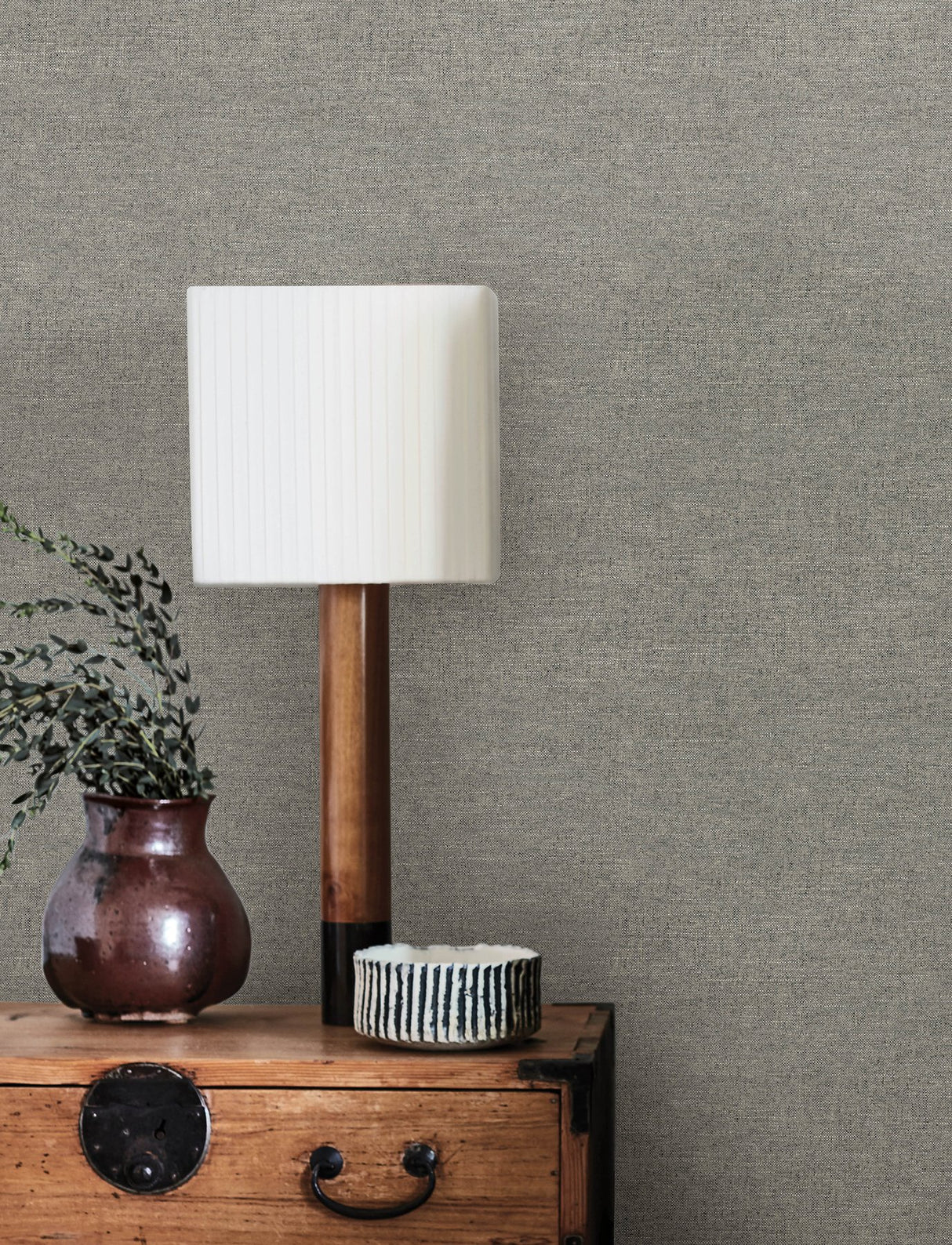 Chambray Grey Fabric Weave Wallpaper with Textured Faux Fabric Pattern - Chesapeake 4134-72556