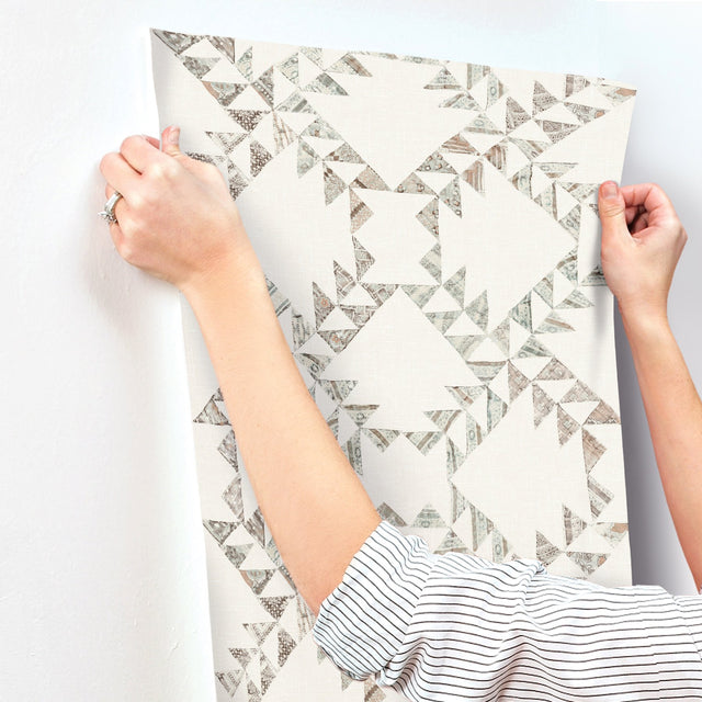 Scrap Quilt Light Brown Wallpaper with Geometric Quilt Motif - Chesapeake 4142-72631