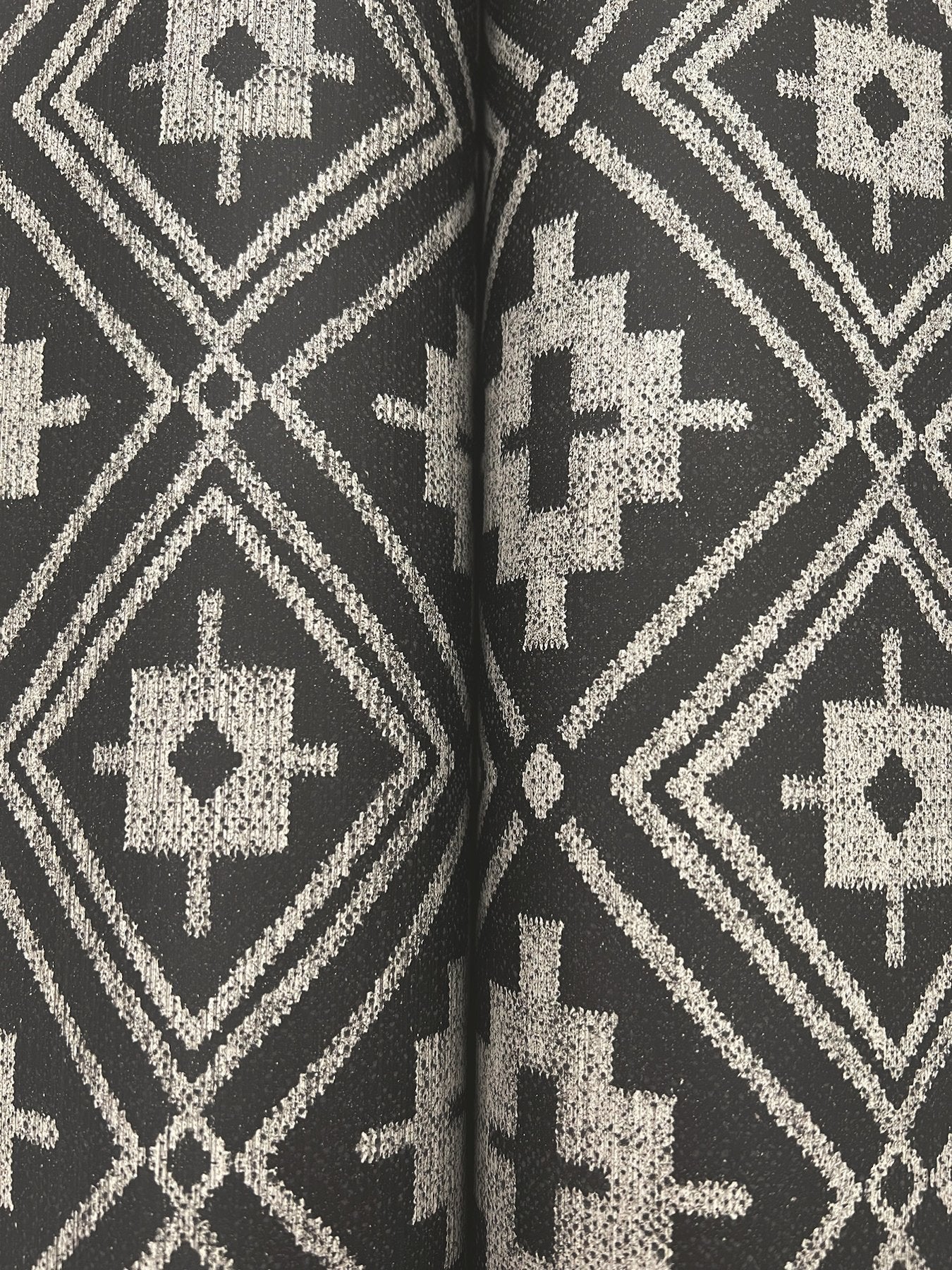 Camp Blanket Black Wallpaper with Geometric Western Medallion Pattern, Traditional Prepasted Non Woven - Brewster 4142-72656