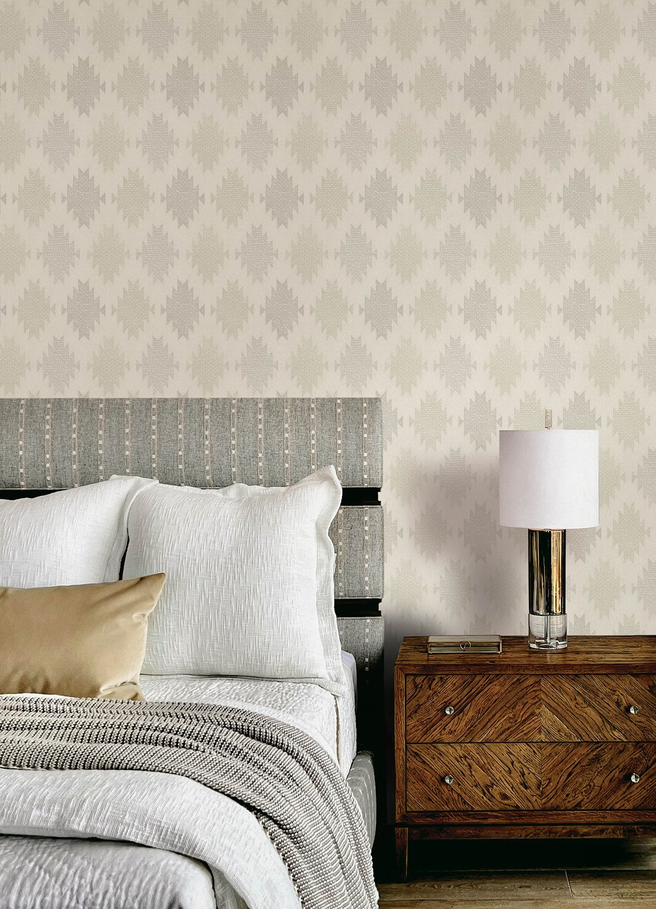 Stitched Heirloom Moss Wallpaper with Medallions Pattern, Farmhouse Style - Chesapeake 4142-72665