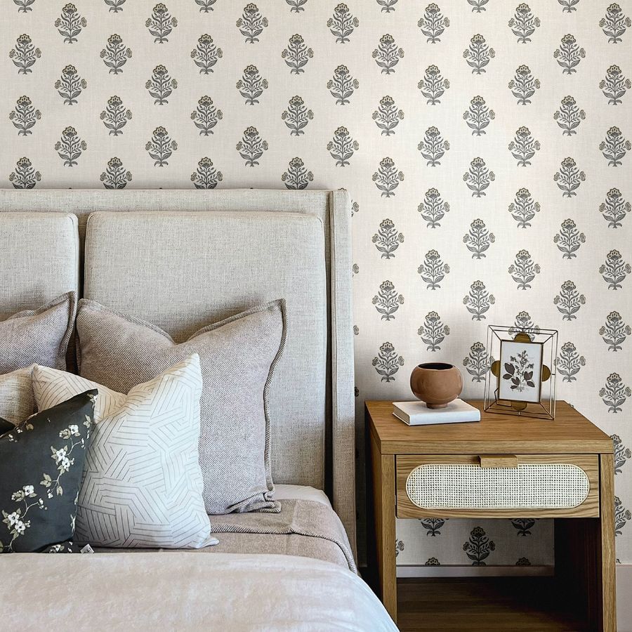 Hollyhock Black by Chesapeake Floral Crest Wallpaper- Brewster Home Fashions 4148-27418