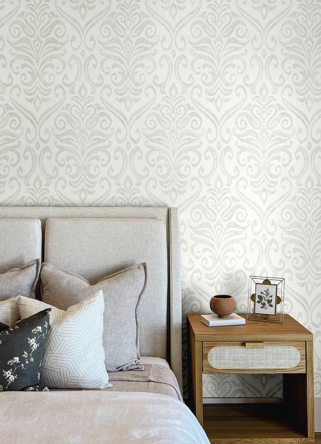 Adavu Dove by Chesapeake Damask Wallpaper - Brewster Home Fashions 4148-27437-Sample