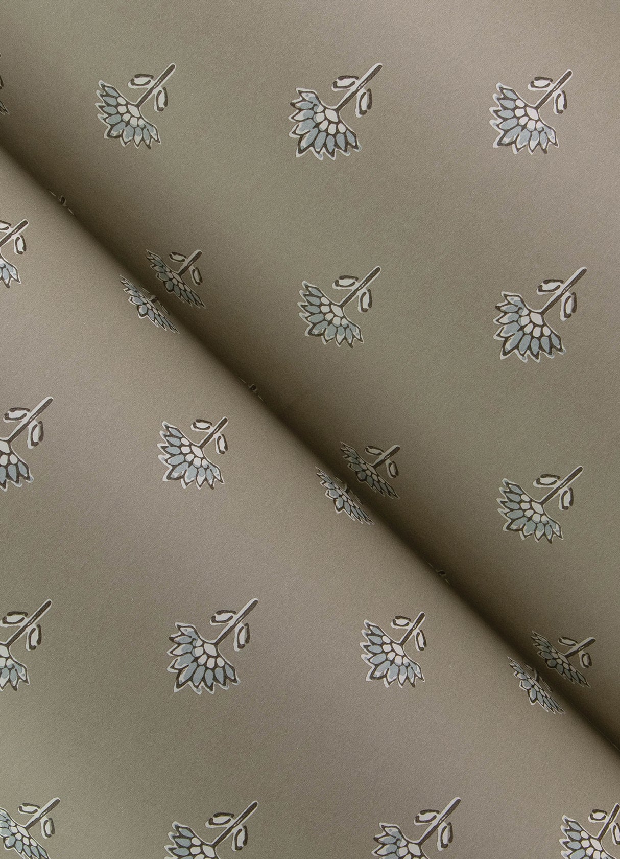Surdiva Stone by Chesapeake Floral Fan Wallpaper – Brewster Home Fashions 4148-27460