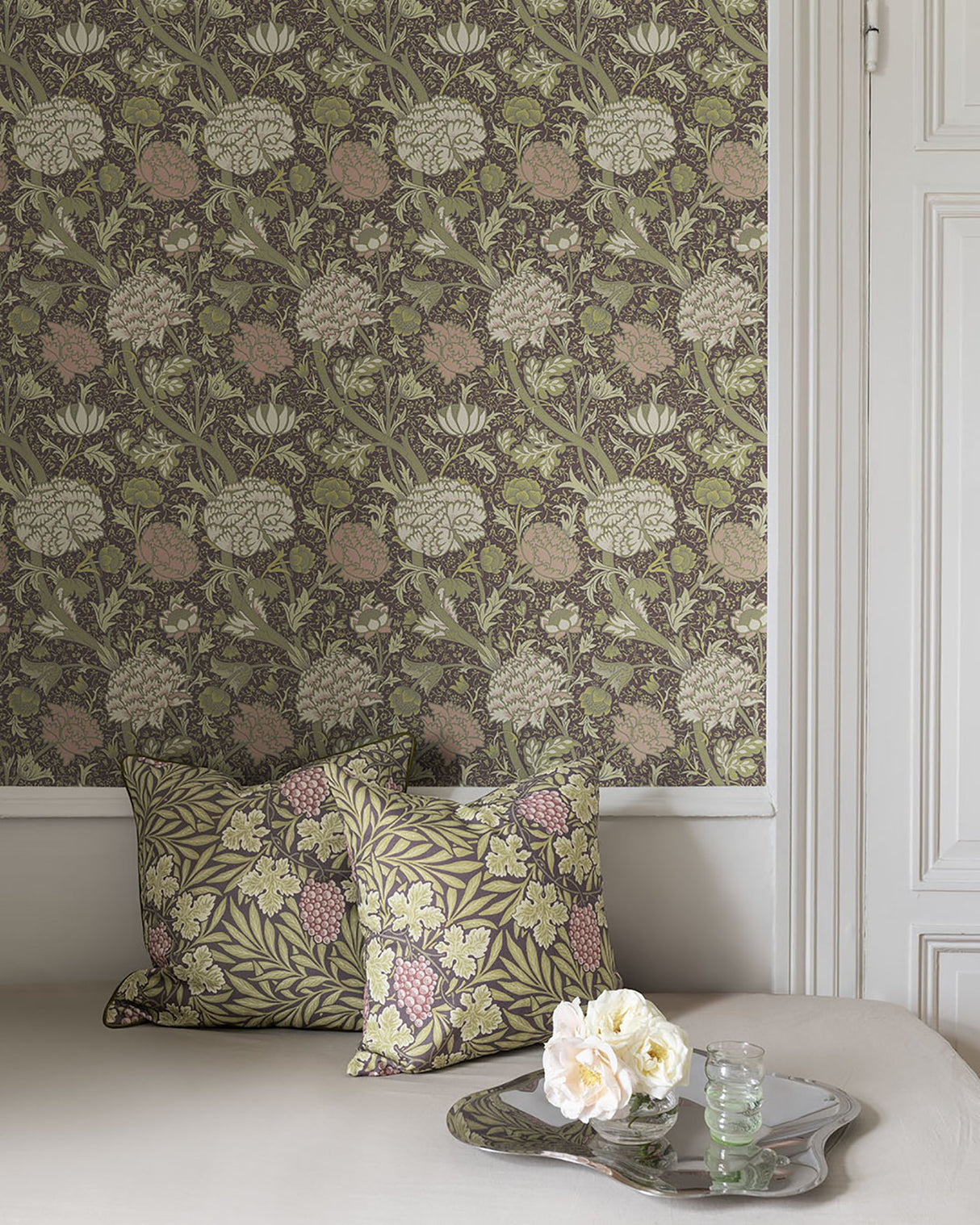 Cray Plum Floral Trail Wallpaper with Botanical Floral Pattern, Traditional Style - A-Street Prints 4153-82036