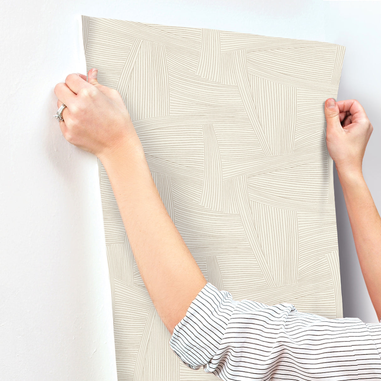 Reid Light Brown by Scott Living Woven Geometric Wallpaper – A-Street Prints 4155-27332