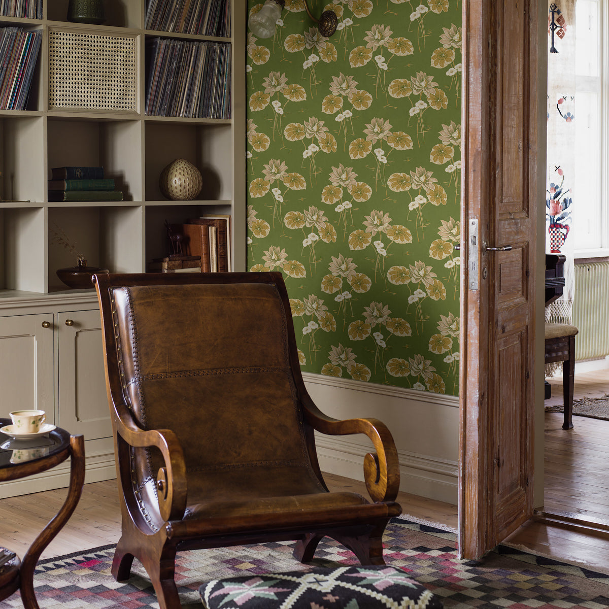 Haga Leaf by Boråstapeter Art Nouveau Botanical Wallpaper – Schumacher 4167