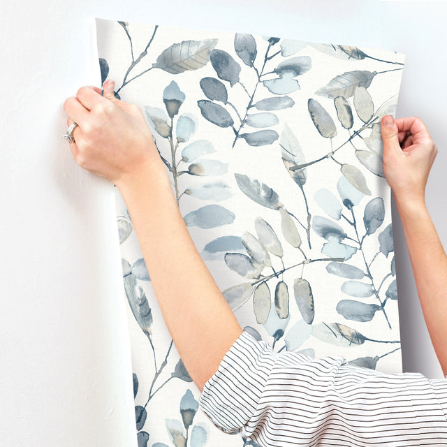Pinnate Blue by Chesapeake Leaves Wallpaper – Brewster Home Fashions 4169-13908