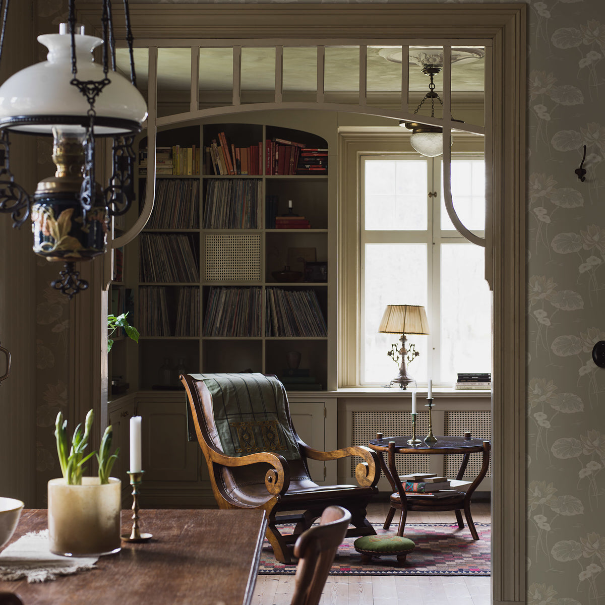 HAGA Stone by Boråstapeter Botanical Art Nouveau Wallpaper – Schumacher 4169
