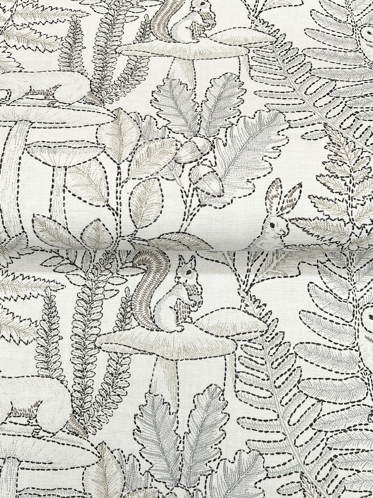 Holt Neutral by Chesapeake Woodland Wallpaper – Brewster Home Fashions 4169-83103