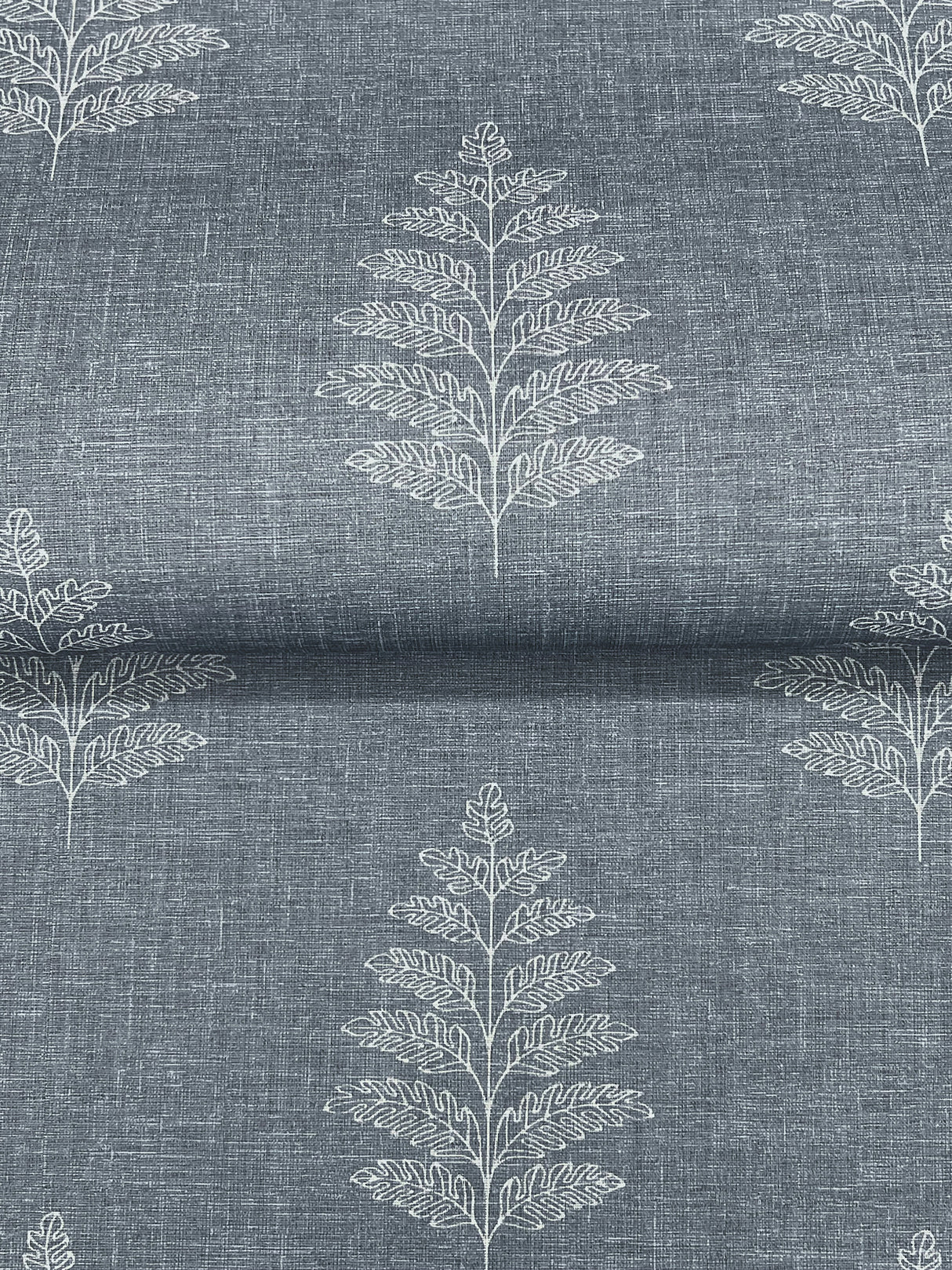 Frond Denim by Chesapeake Leaf Wallpaper – Brewster Home Fashions 4169-83127