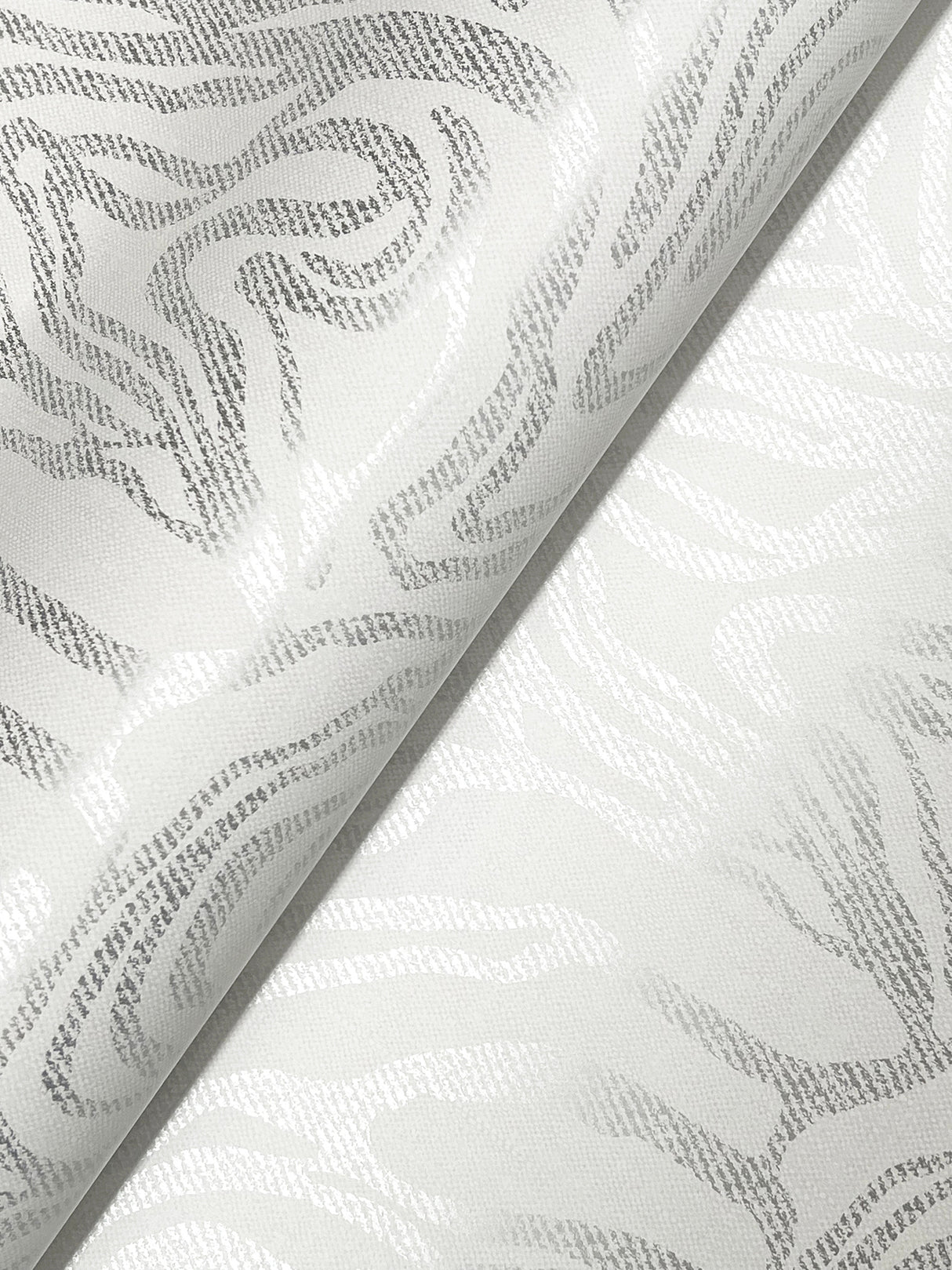 Massar Silver by A-Street Prints Modern Marbled Wallpaper – A-Street Prints 4177-27708