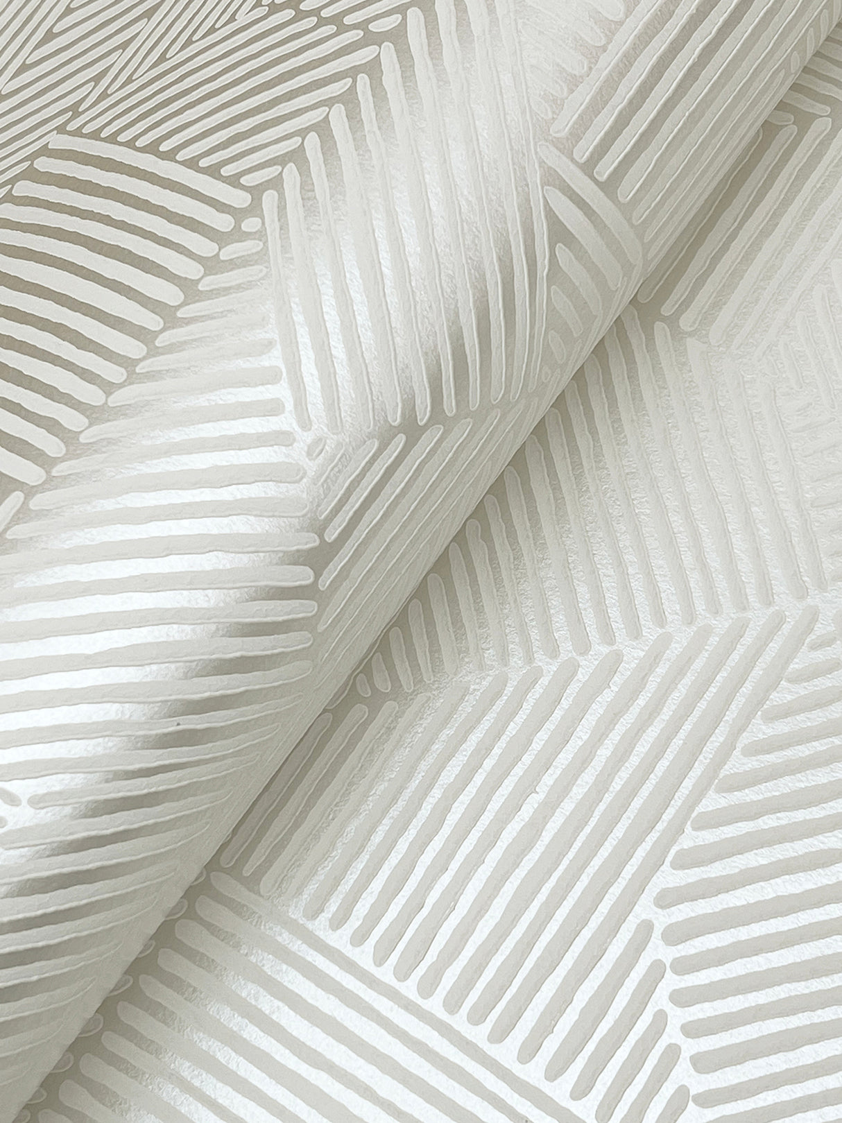 Crescendo Silver by A-Street Prints Block Geometric Wallpaper – A-Street Prints 4177-83300