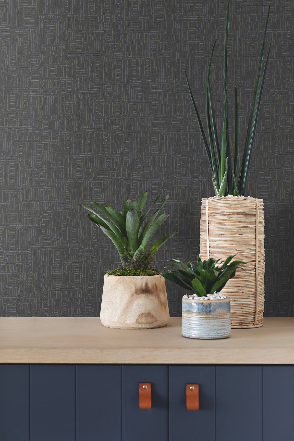 Chiseled Charcoal by Warner Abstract Wallpaper – Brewster Home Fashions 4178-4405