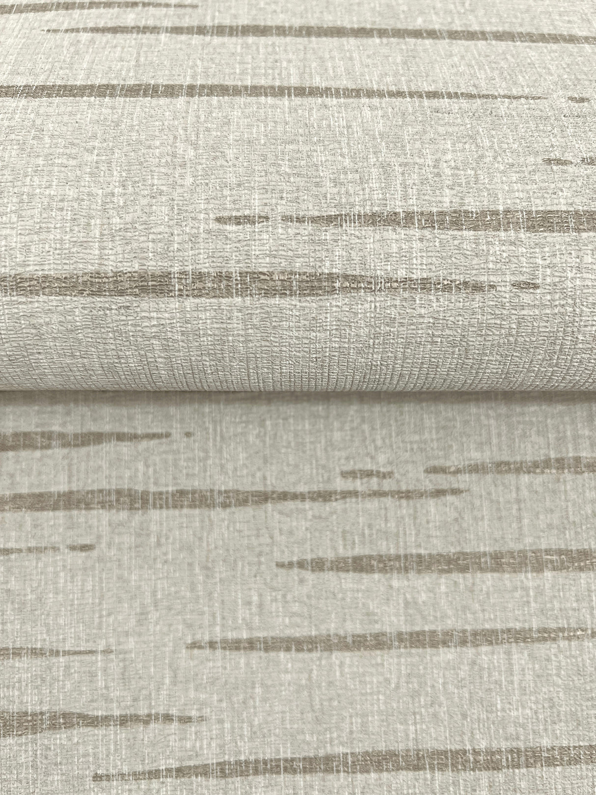 Longitude Neutral by Warner Striated Wallpaper – Brewster Home Fashions 4178-4457
