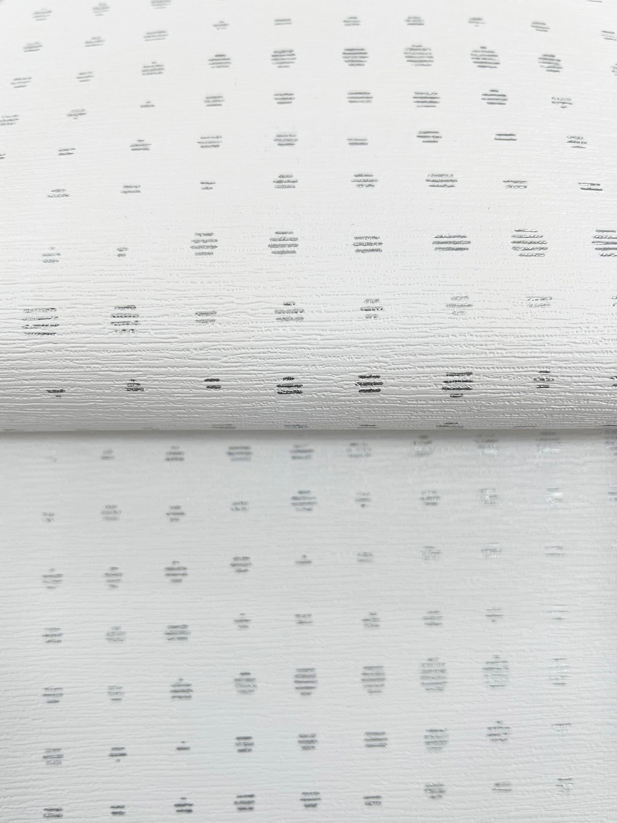 Brielle Silver by Warner Polka Dot Non Woven Backed Vinyl Wallpaper – Brewster Home Fashions 4181-4706