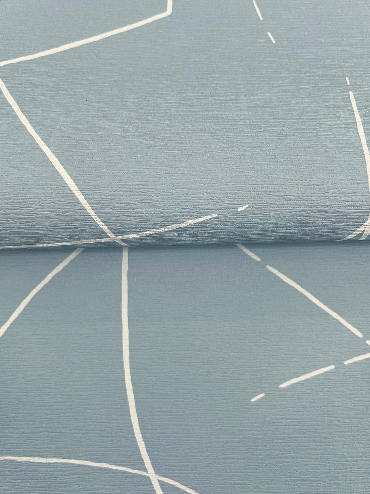 Enzo Sky Blue by Warner Abstract Wallpaper – Brewster Home Fashions 4184-4903