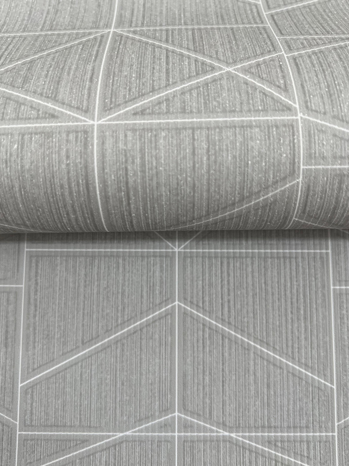 Braxton Grey by Warner Geometric Wallpaper – Brewster Home Fashions 4184-4918