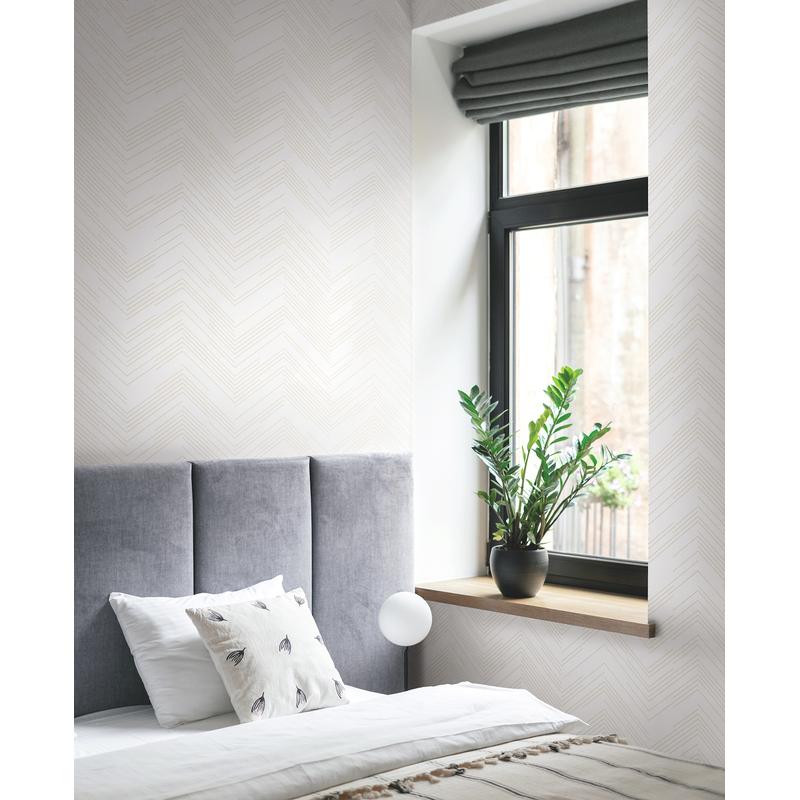 Kian Ivory by Warner Modern Chevron Wallpaper – Brewster Home Fashions 4184-4954