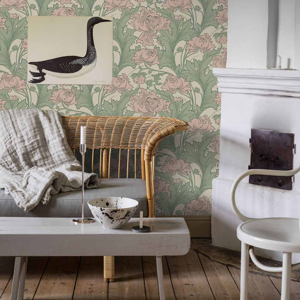 Siri Leaf by Boråstapeter Lyrical Floral Wallpaper – Schumacher 4539