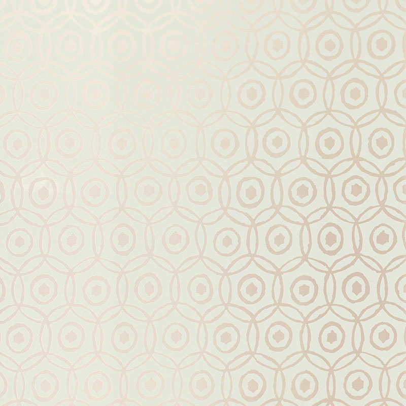 Alcazaba Mist geometric metallic wallpaper by Schumacher, featuring hand-drawn interlocking circles.