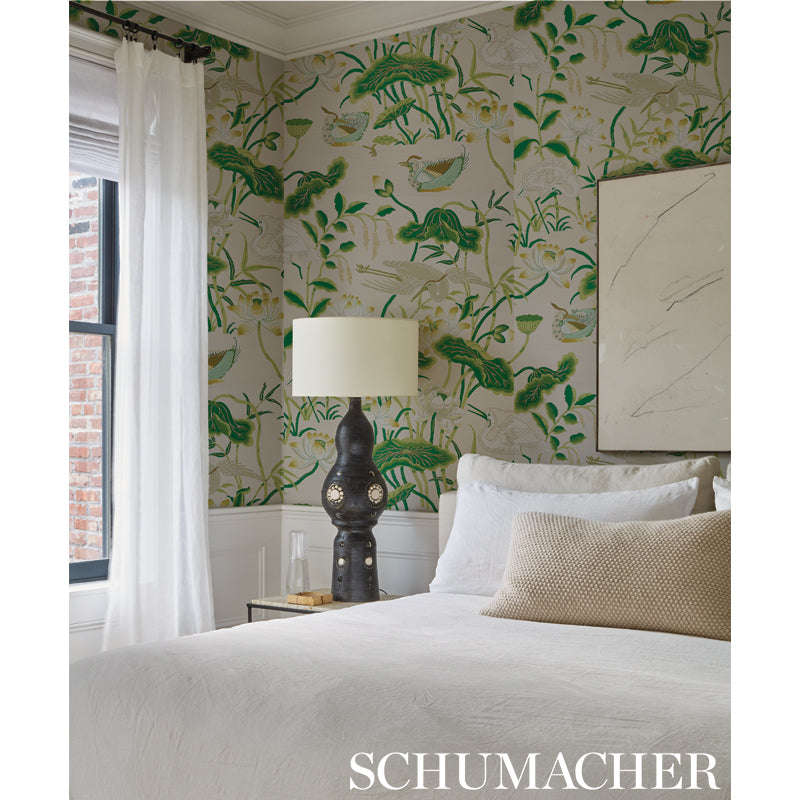 Lotus Garden Leaf by Schumacher Hand-Screened Botanical Wallpaper – Schumacher 5008433