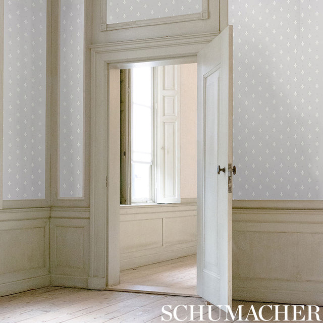 Fleur de Lis Grey Small-Print Wallpaper by Schumacher – 5009502
