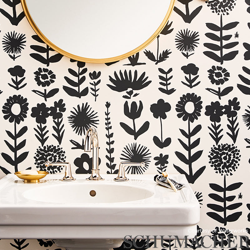 Wild Things Black by Vera Neumann Bold Botanical Wallpaper – Schumacher 5009810