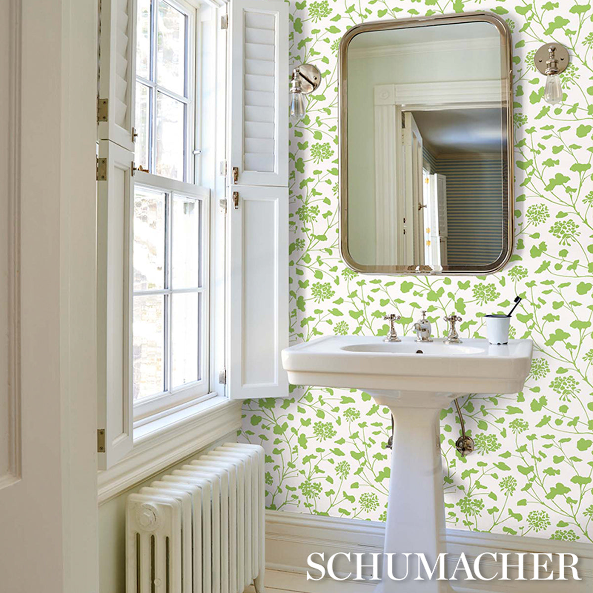 Pennick Leaf on Ivory by Schumacher Painterly Floral Wallpaper – Schumacher 5010542