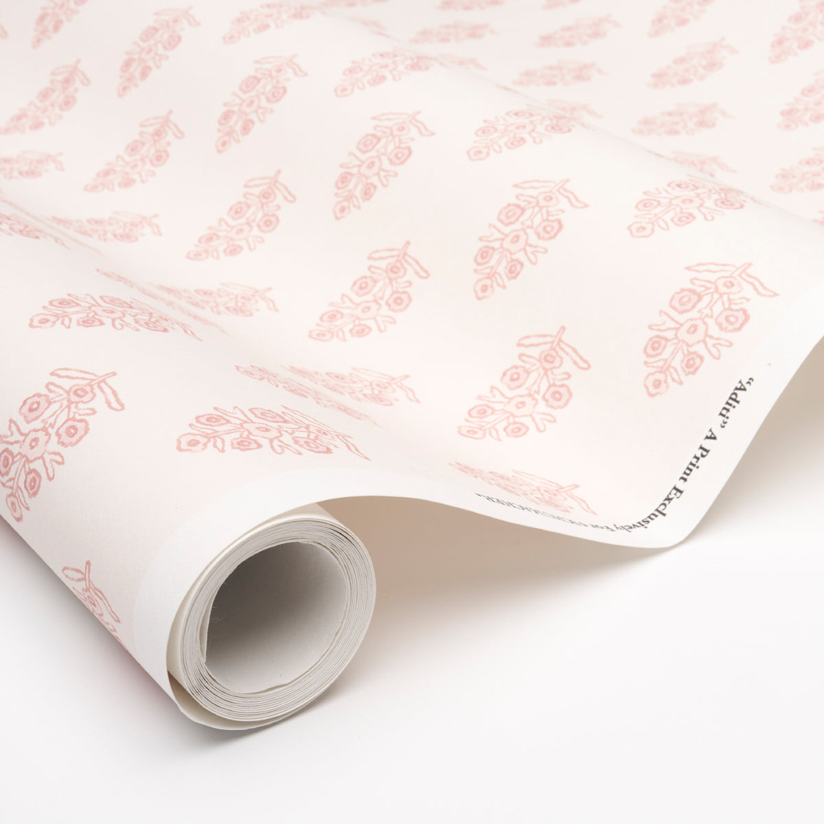 Aditi Blush by Schumacher Petite Stylized Floral Wallpaper – Jacaranda Collection 5011935