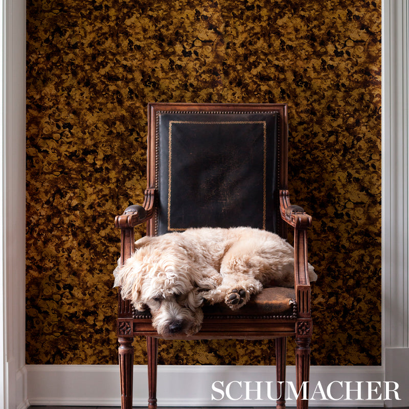 Xanadu Metallic Vintage Gold by Cristina Buckley Glamorous Tortoise-Shell Wallpaper – Schumacher 5012800