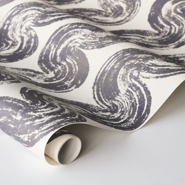 1975 Graphite by Backdrop Curvilinear Stripe Wallpaper – Schumacher 5013670SAM