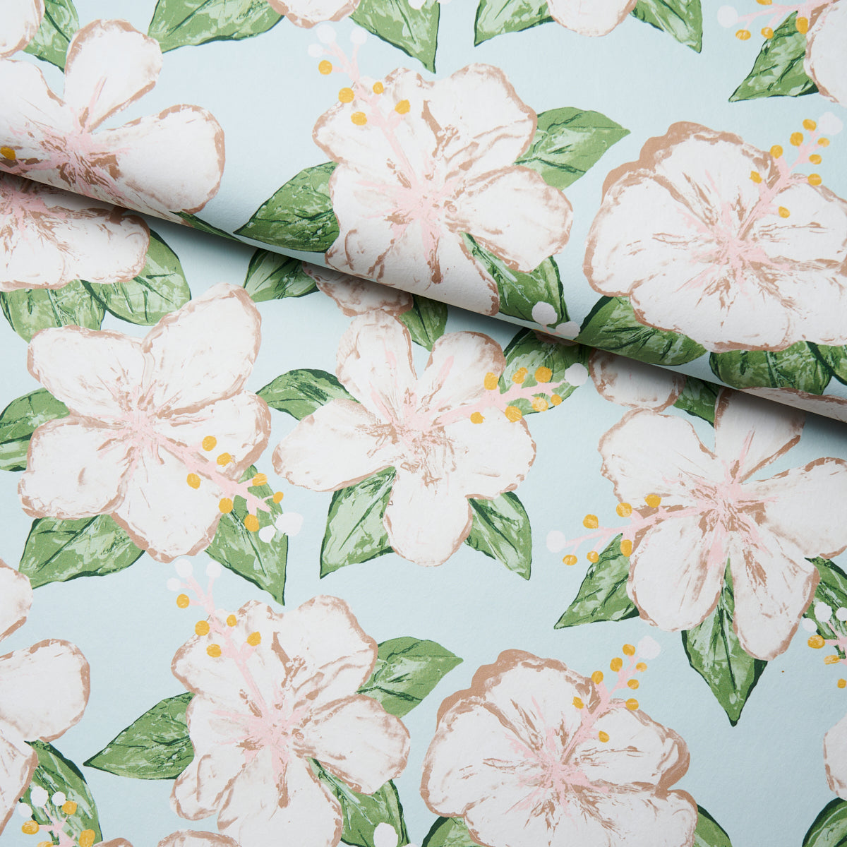 Fabienne Sky Floral Wallpaper by Schumacher – Victor Glemaud 5013810