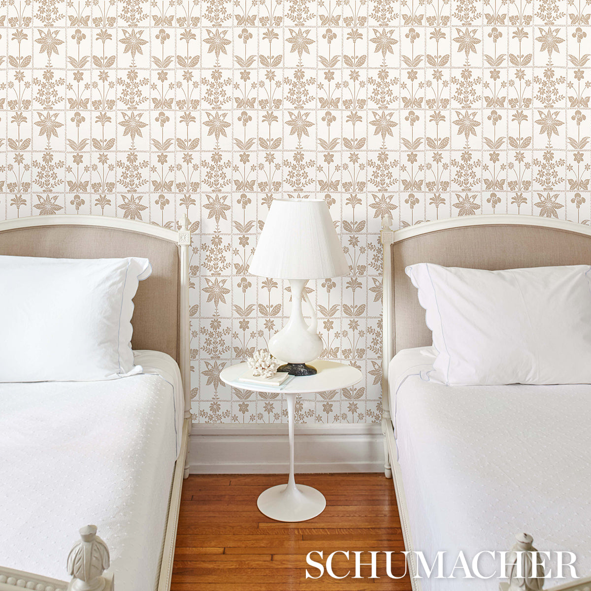 Georgia Wildflowers Neutral by Schumacher Folly Cove Botanical Wallpaper – Schumacher 5014821