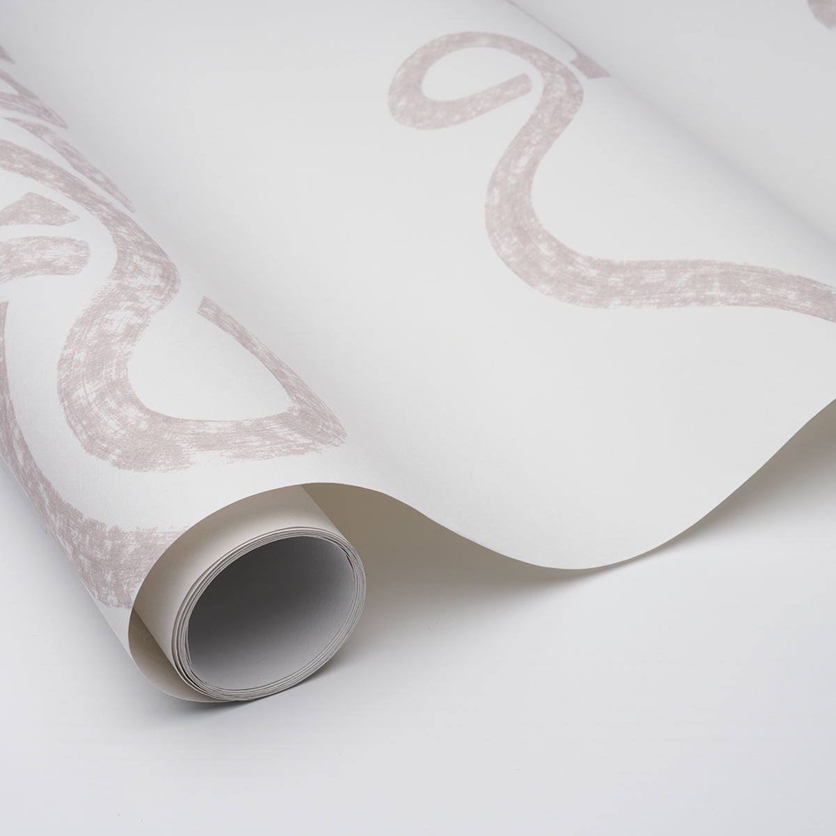 Rhapsody Fog by Backdrop Large-Scale Calligraphic Stripe Wallpaper – Schumacher 5015301
