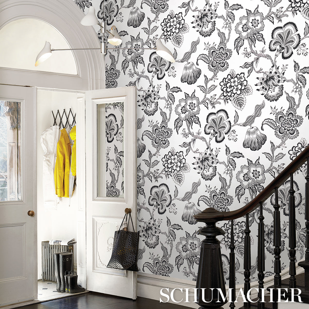 Hothouse Flowers Silhouette Black and White Wallpaper by Celerie Kemble – Schumacher 5015323