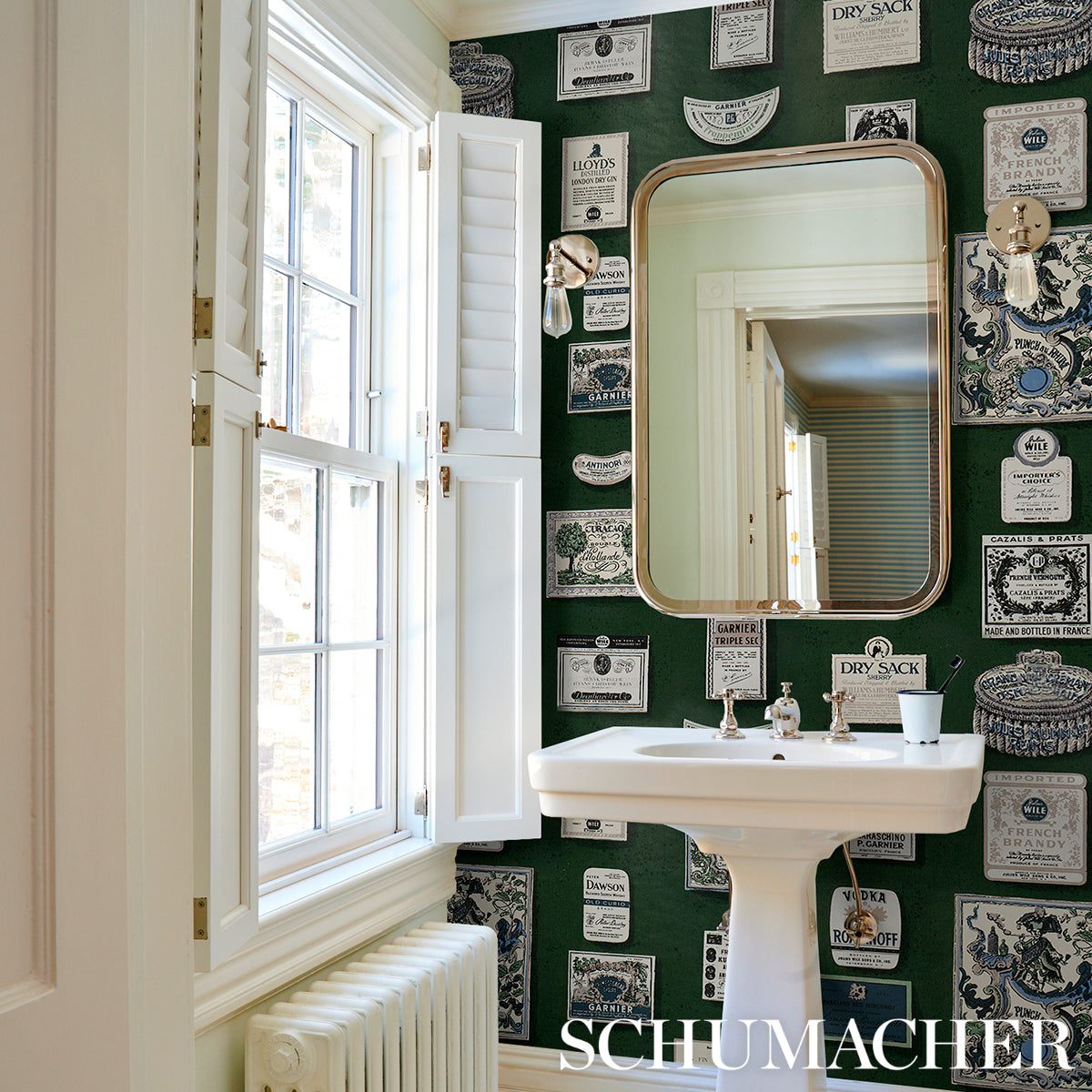SALUD Rosemary by Backdrop Retro Liquor Label Wallpaper – Schumacher 5015602