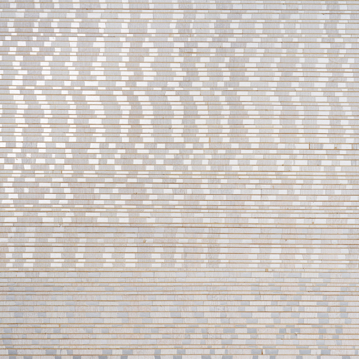 Etti Waterlily Wallcovering Silver by Schumacher – Patterson Flynn Designer Wallpaper 5016221