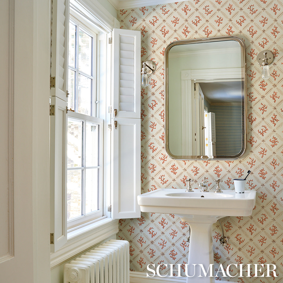 Corail Leaf Trellis Coral by Timothy Corrigan Designer Wallpaper – Schumacher 5016641