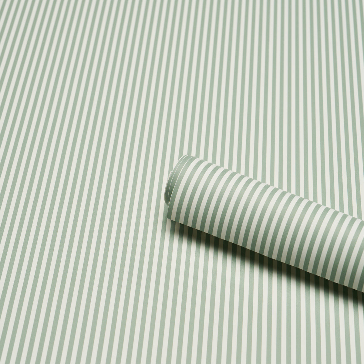 Emma Stripe Narrow Aegean by Schumacher Classic Stripe Wallpaper – Schumacher 5017192