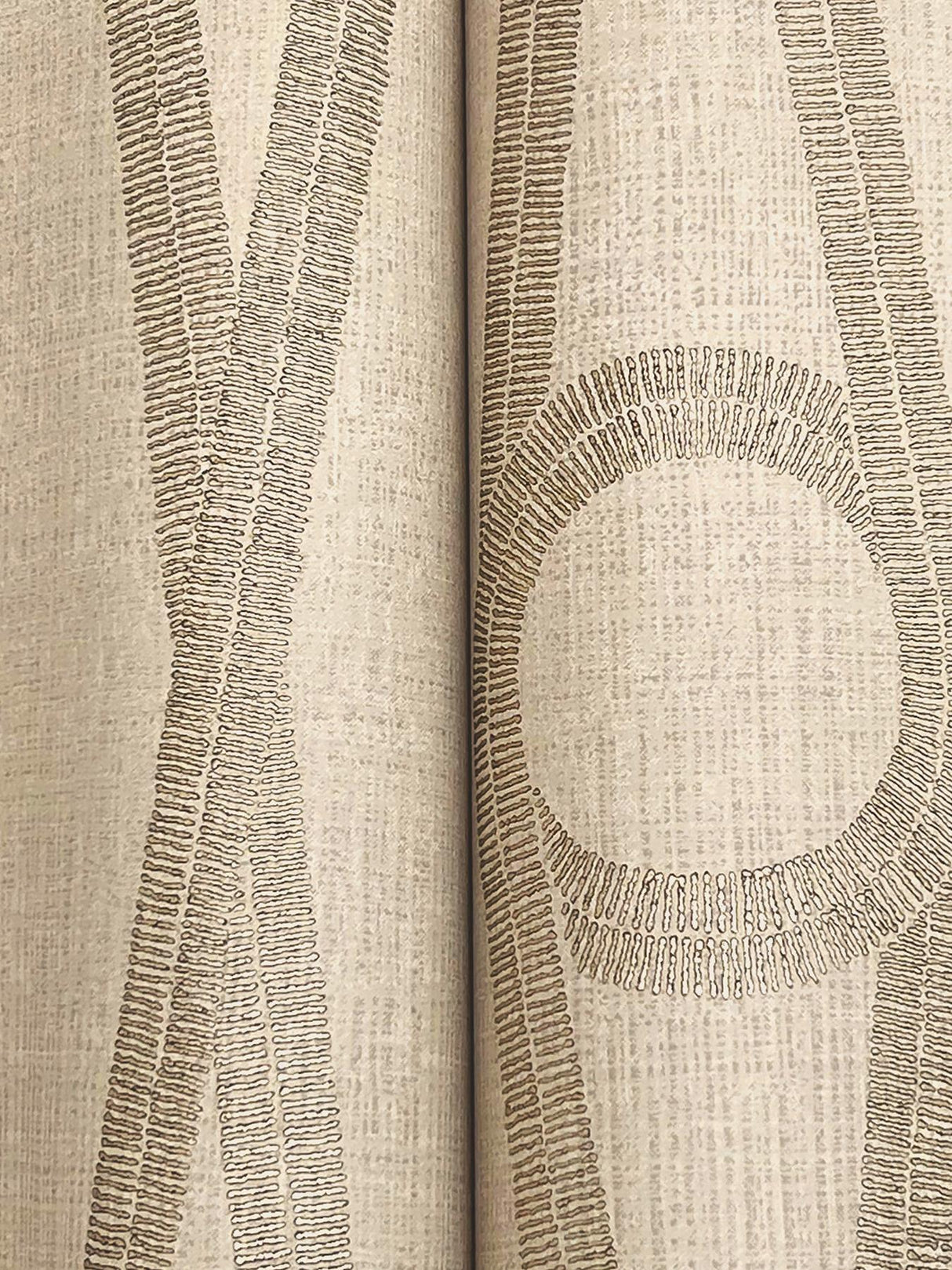 Henlein Gold by Antonina Vella Ogee Raised Foil Wallpaper – York Designer Series AB3012