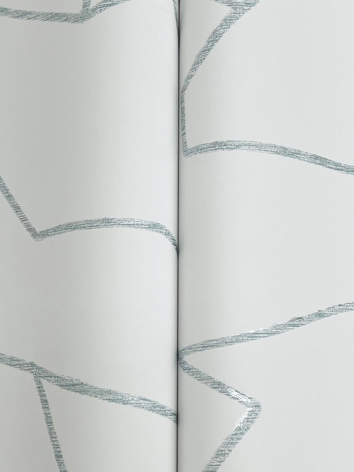 Suite Style Dolphin by York Wallcoverings Geometric Non Woven Wallpaper, 27 in x 27 ft – York Wallcoverings MT5621