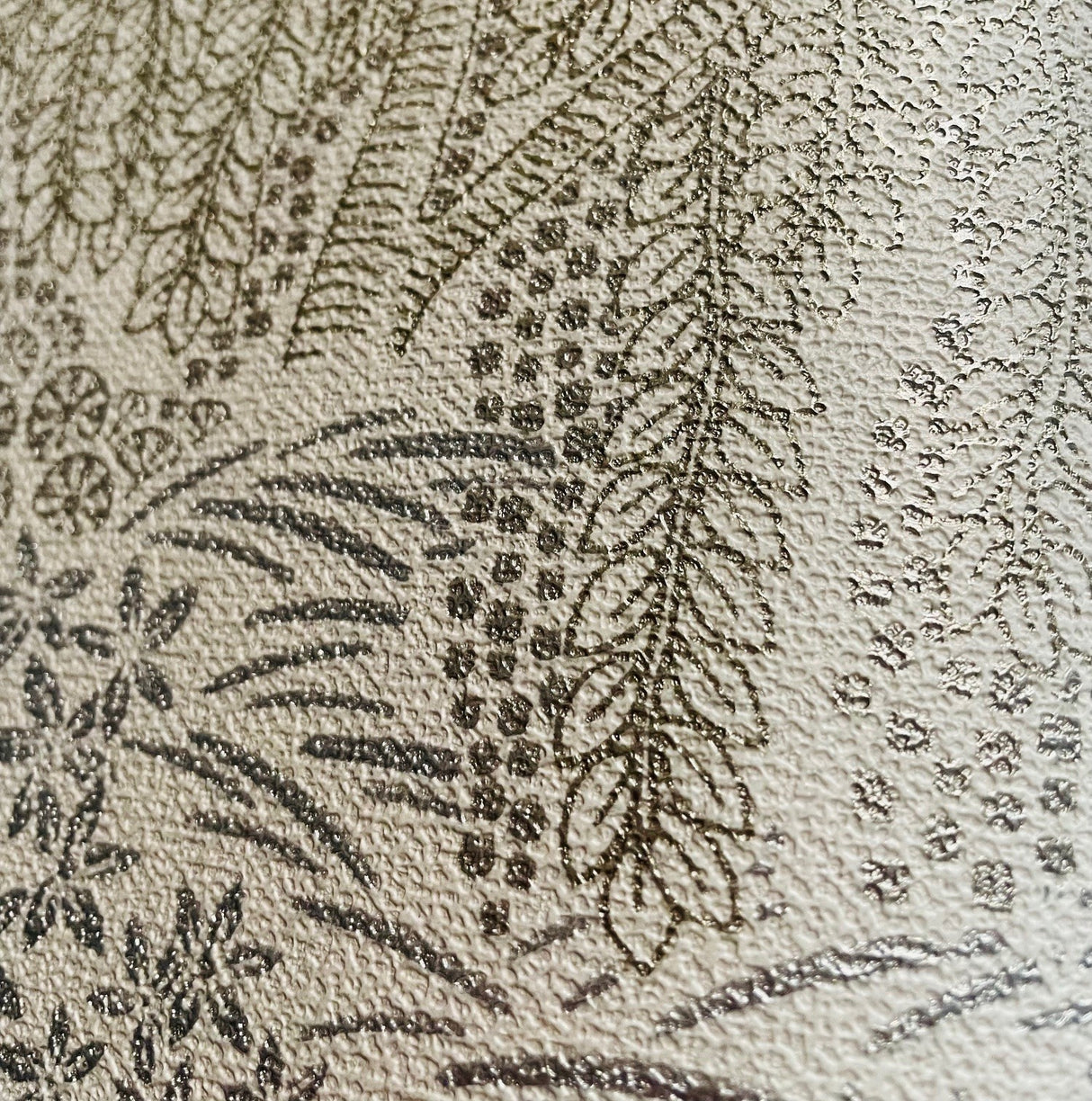 Willow Whisper White by Veer Decor Nature Wallpaper – Veer Decor 8249-AF1